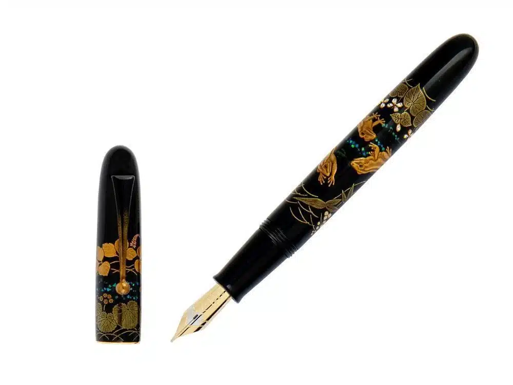 5 plumas que hacen de la escritura un objeto de diseño 2 Namiki Yukari Royale