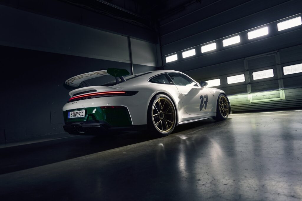 Porsche celebra Nürburgring con un 911 GT3 de colección 6 911 GT3 100 Jahre Nurburgring2
