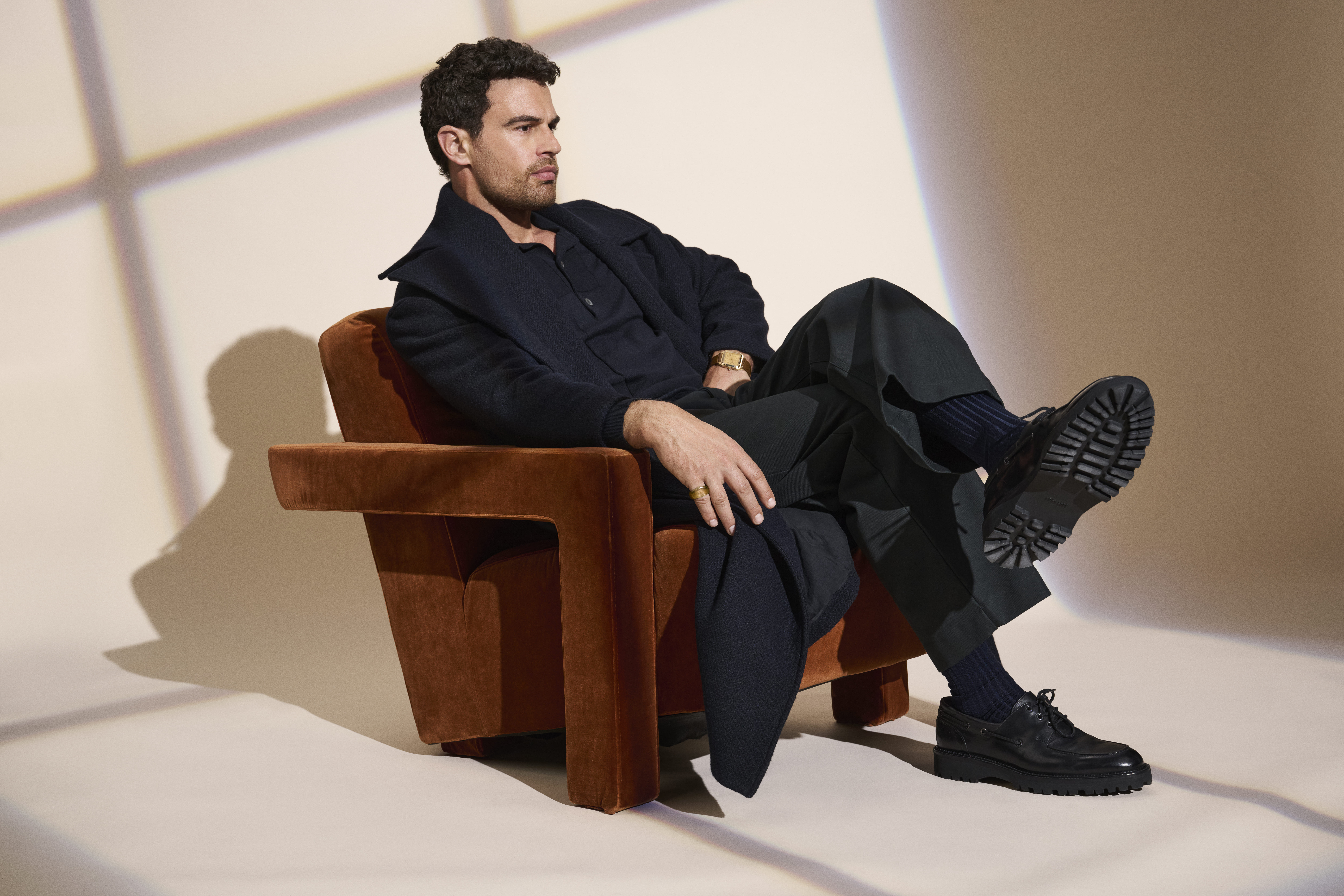 04 THEO GLAM LOOK1 0664 copyf2