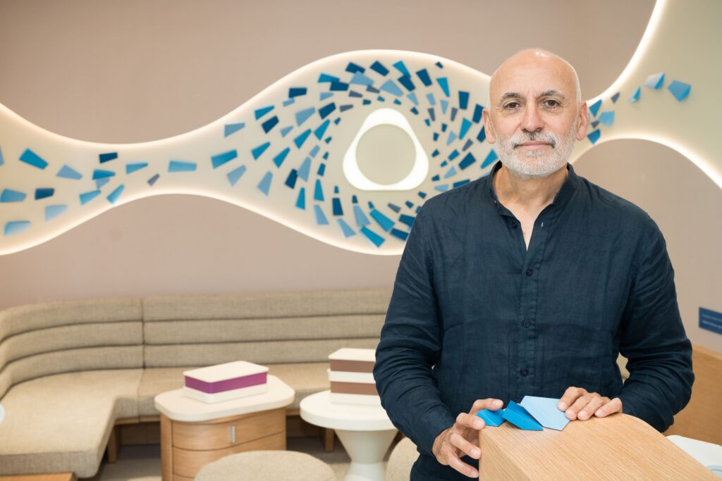 Apertura IQOS Zaragoza Roberto Coromina